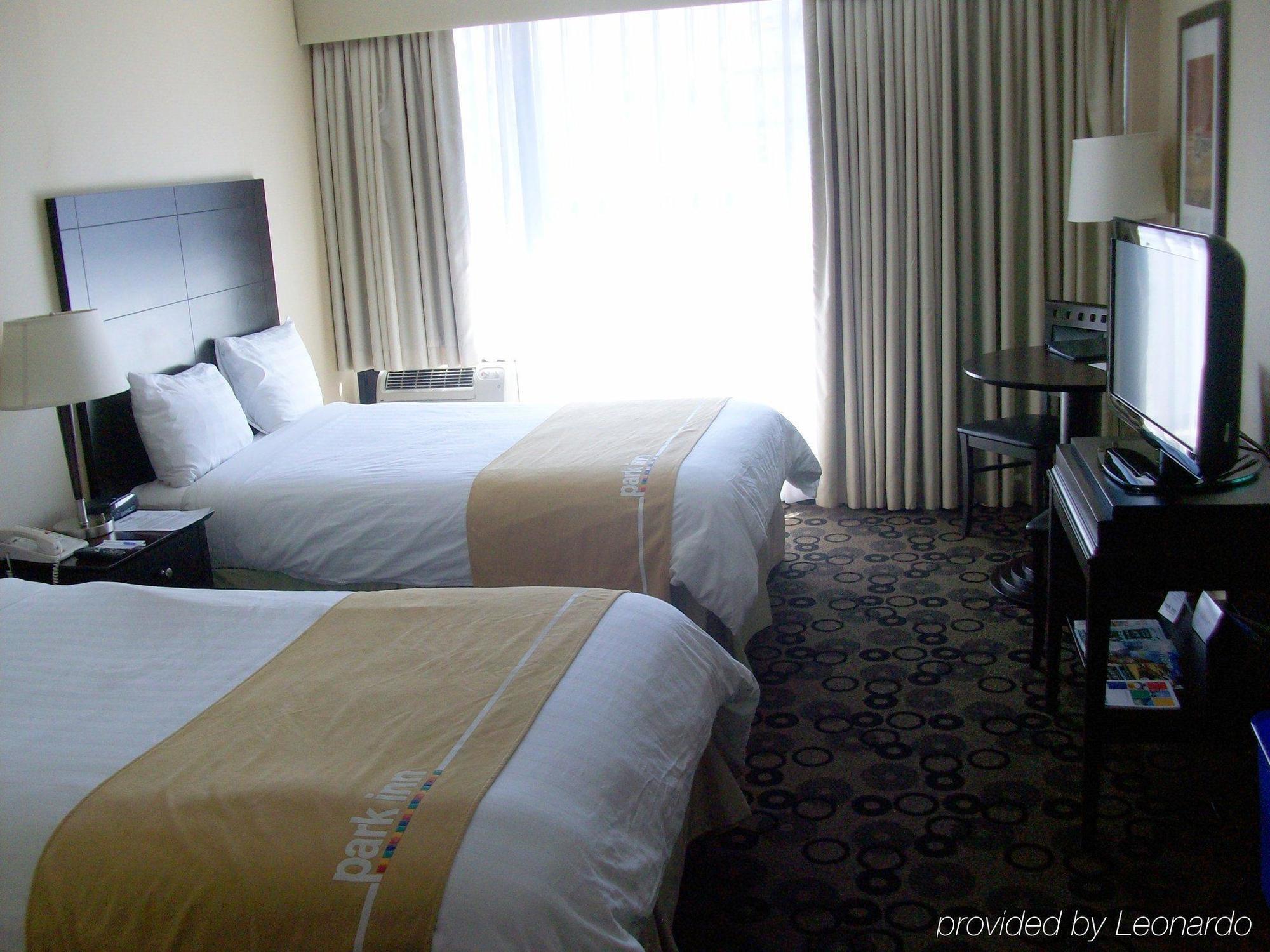 Park Inn & Suites By Radisson فانكوفر الغرفة الصورة