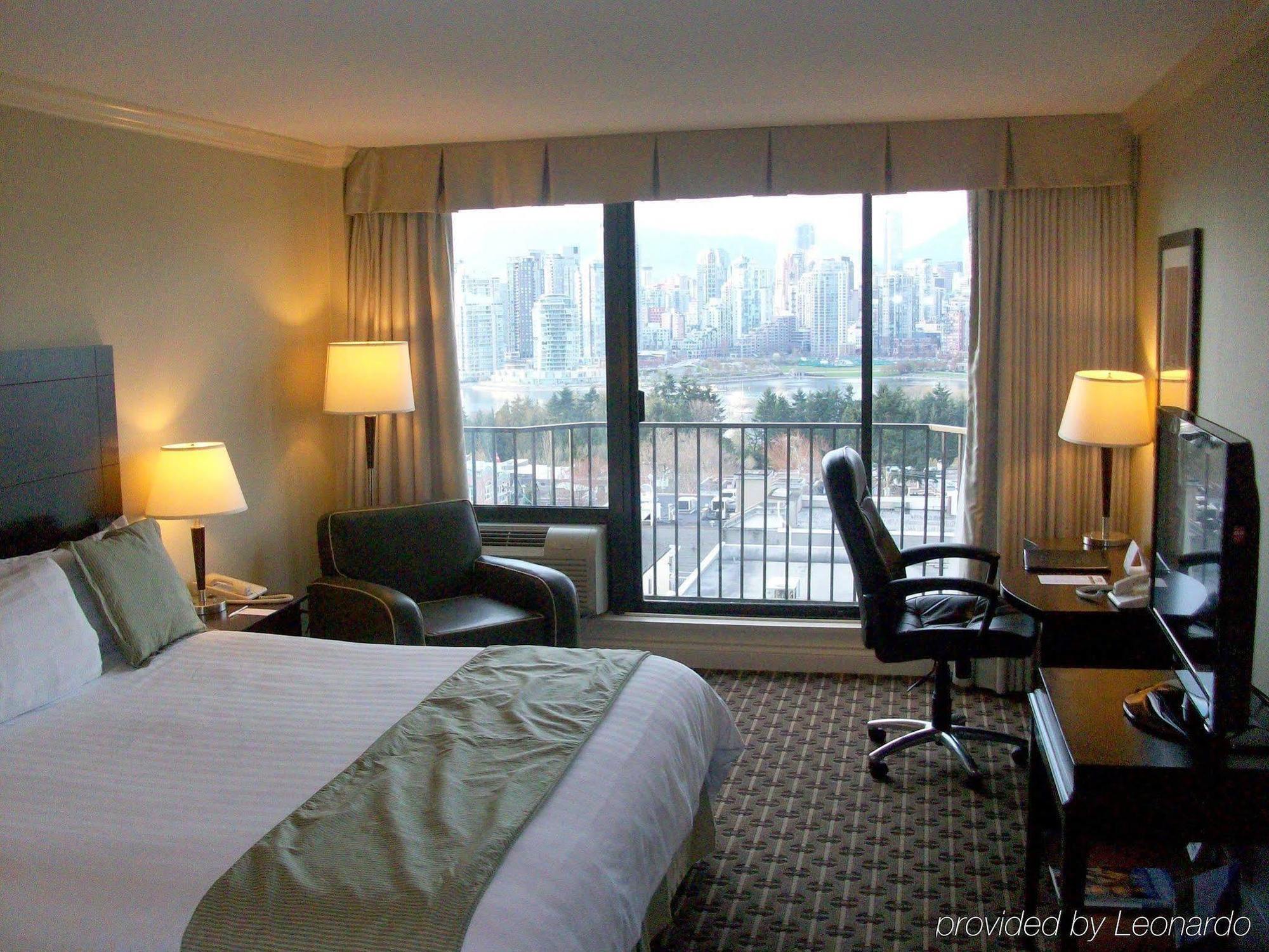 Park Inn & Suites By Radisson فانكوفر الغرفة الصورة